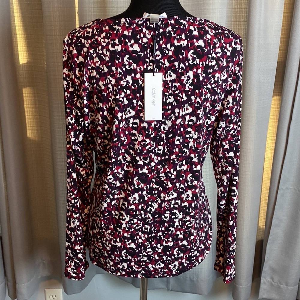 Calvin Klein Women’s Top Black Red Purple White Gold Accents sz L NWT - Picture 3 of 7